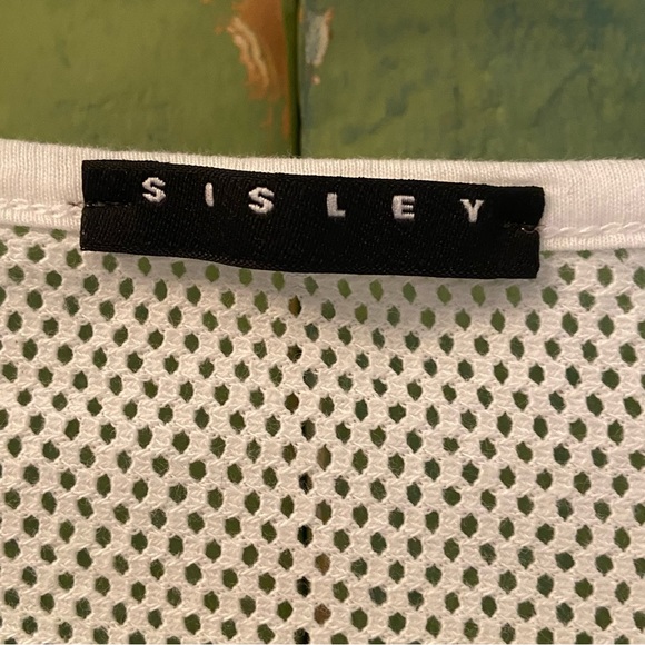 Sisley Cold Shoulder Long-Sleeve Tee - White - Picture 4 of 7